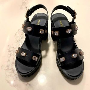 Steve Madden chunky platform heel